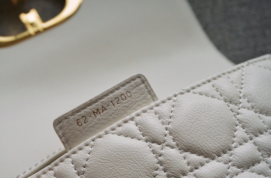 디올 엔젤 공장 디올 카로 백 화이트 서플 까나쥬 송아지 가죽 사이즈 20cm 상세 이미지 7