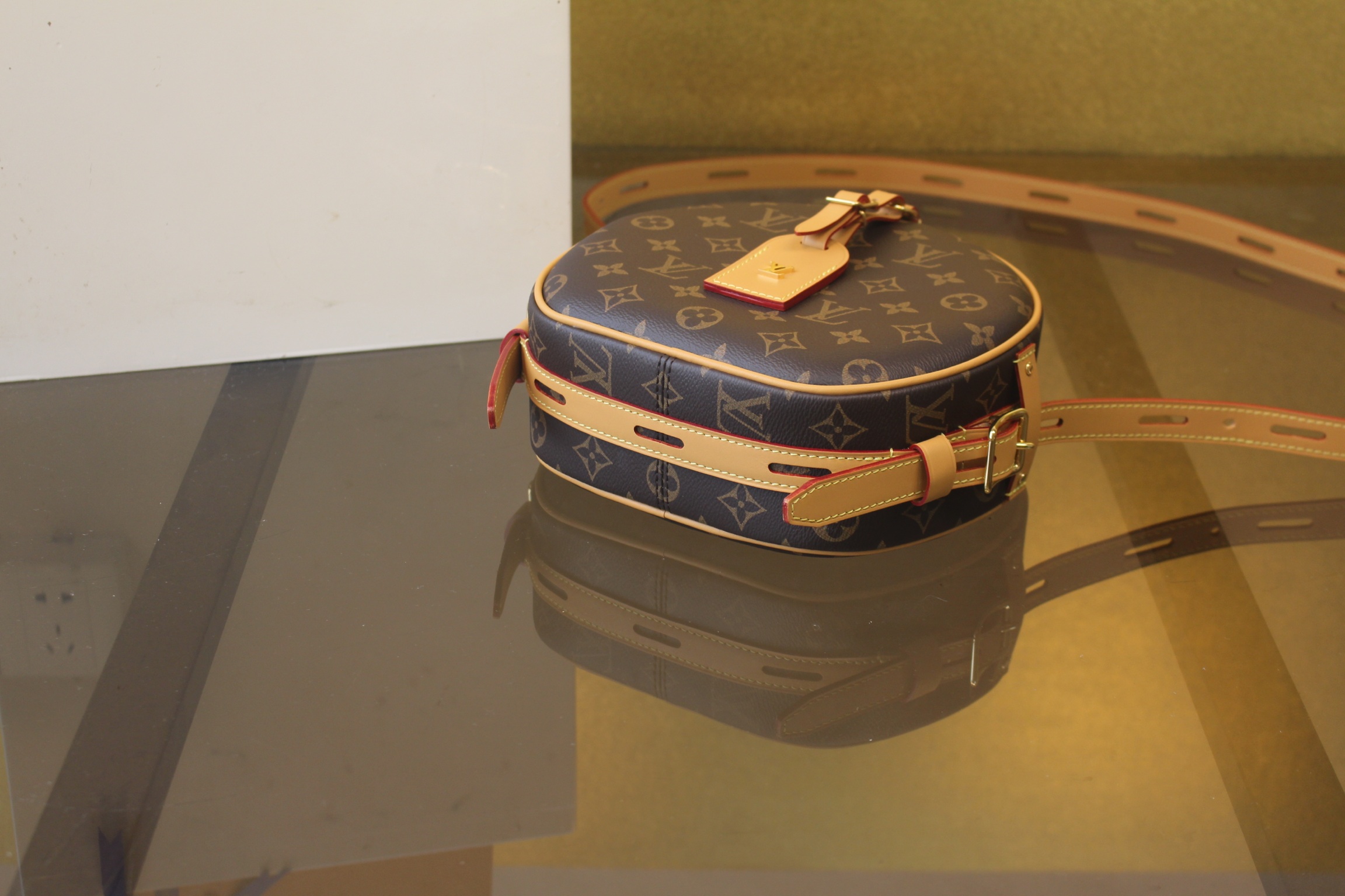 루이비통 루이비통 부아뜨 샤포 수플 모노그램 M45647 정품 동일가죽 사용! 상세 이미지 5