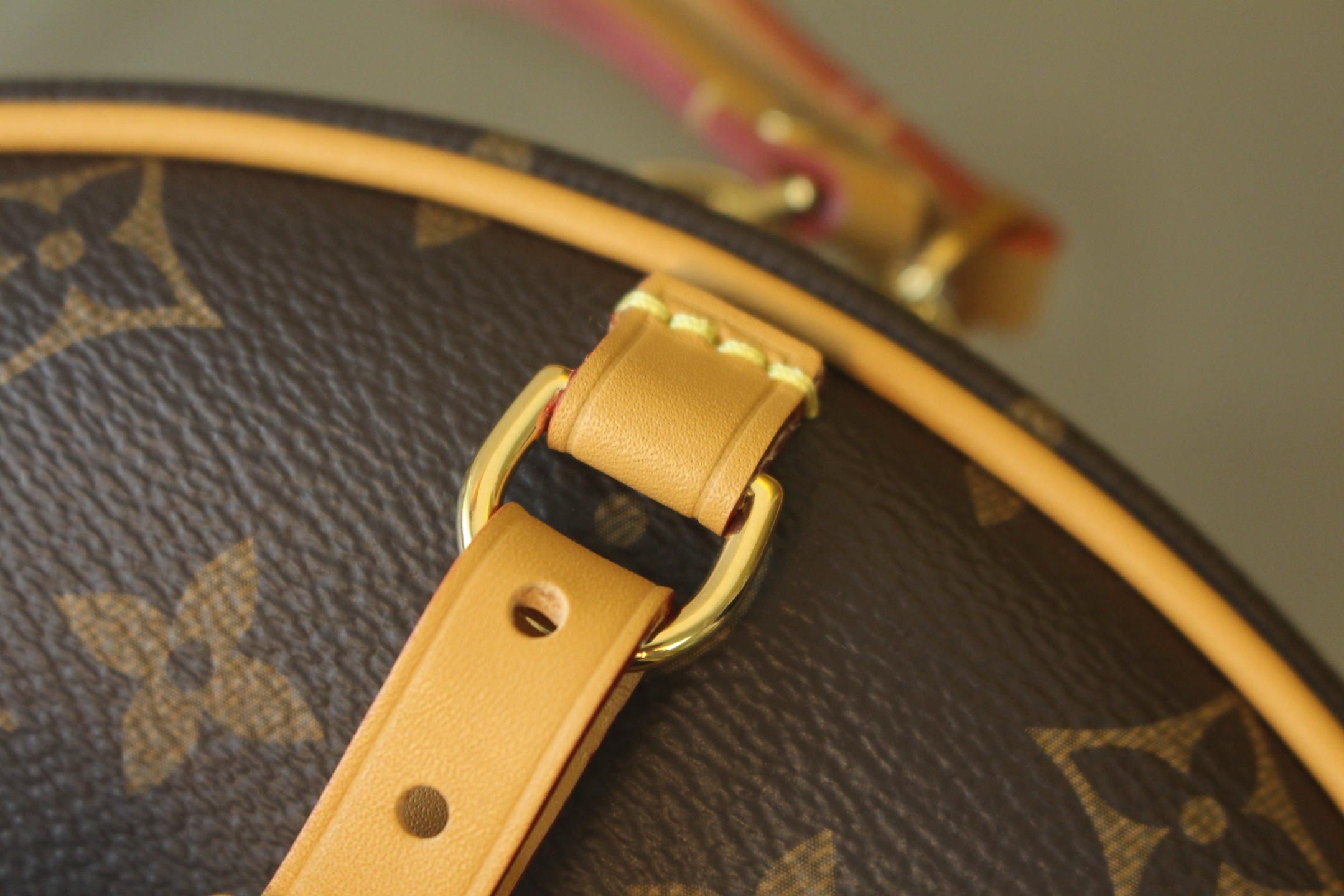 루이비통 루이비통 부아뜨 샤포 수플 모노그램 M45647 정품 동일가죽 사용! 상세 이미지 8