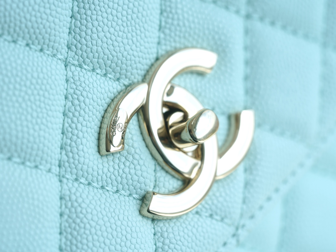 샤넬 팬더샵 샤넬 23P 코코 핸들 탑 핸들백 미디움 티파니 블루 금장 사이즈 29cm 상세 이미지 10