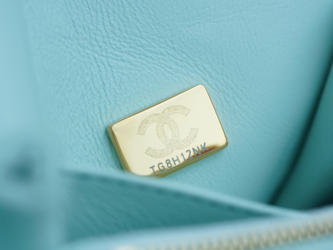 샤넬 팬더샵 샤넬 23P 코코 핸들 탑 핸들백 미디움 티파니 블루 금장 사이즈 29cm 상세 이미지 14