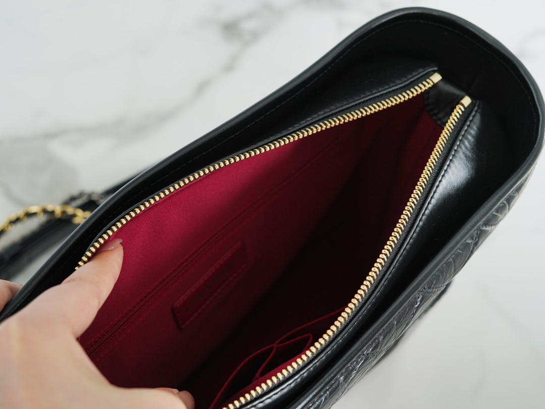 샤넬 팬더샵 샤넬 가브리엘 호보백 뉴 라지 블랙 사이즈 23*28*10cm 상세 이미지 8