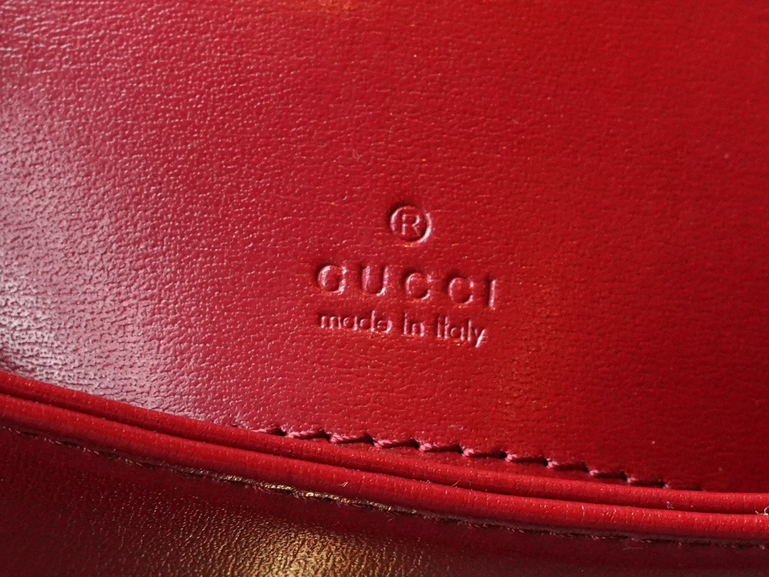 구찌 구찌 재키 숄더백 미니 레드 레더 636709 사이즈 19*13*3cm 상세 이미지 6