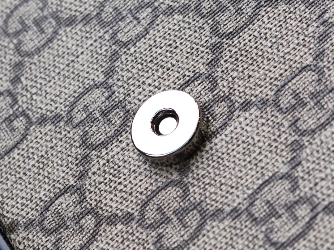 구찌 구찌 쁘띠 GG 미니백 760194 92TIG 9770 사이즈 10*18.5*4cm 상세 이미지 8