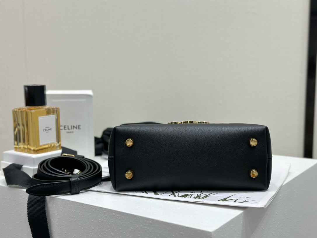 셀린느 셀린느 틴 니노백 샤이니 블랙 숄더백 118113 20 x 13 x 8 cm 상세 이미지 5