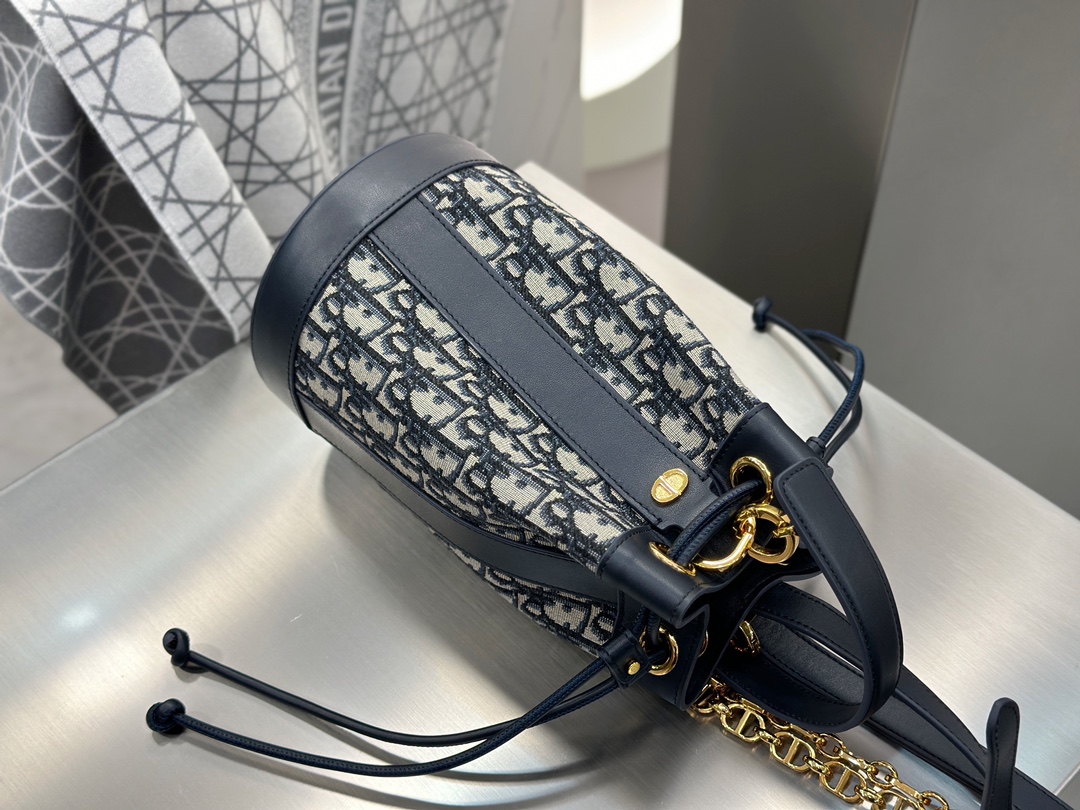 디올 디올 스몰 백팩 오블리크 자카드 블루 서플 맥시까나쥬 15 x 15 x 25 cm 상세 이미지 4