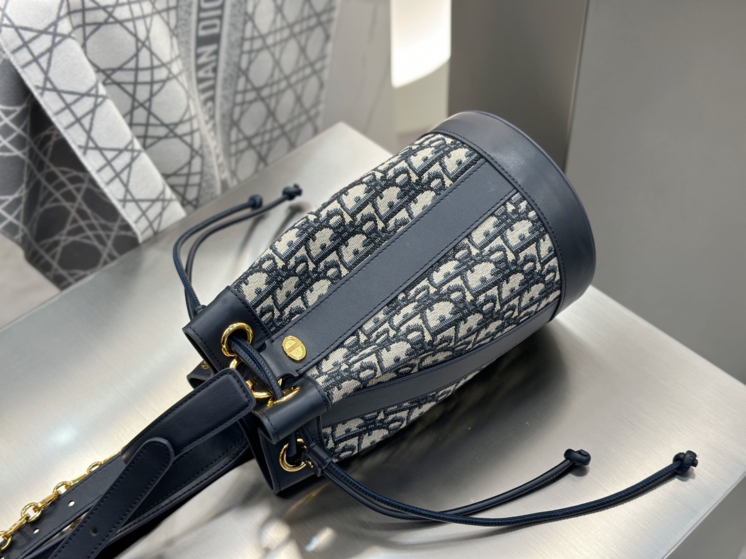 디올 디올 스몰 백팩 오블리크 자카드 블루 서플 맥시까나쥬 15 x 15 x 25 cm 상세 이미지 6