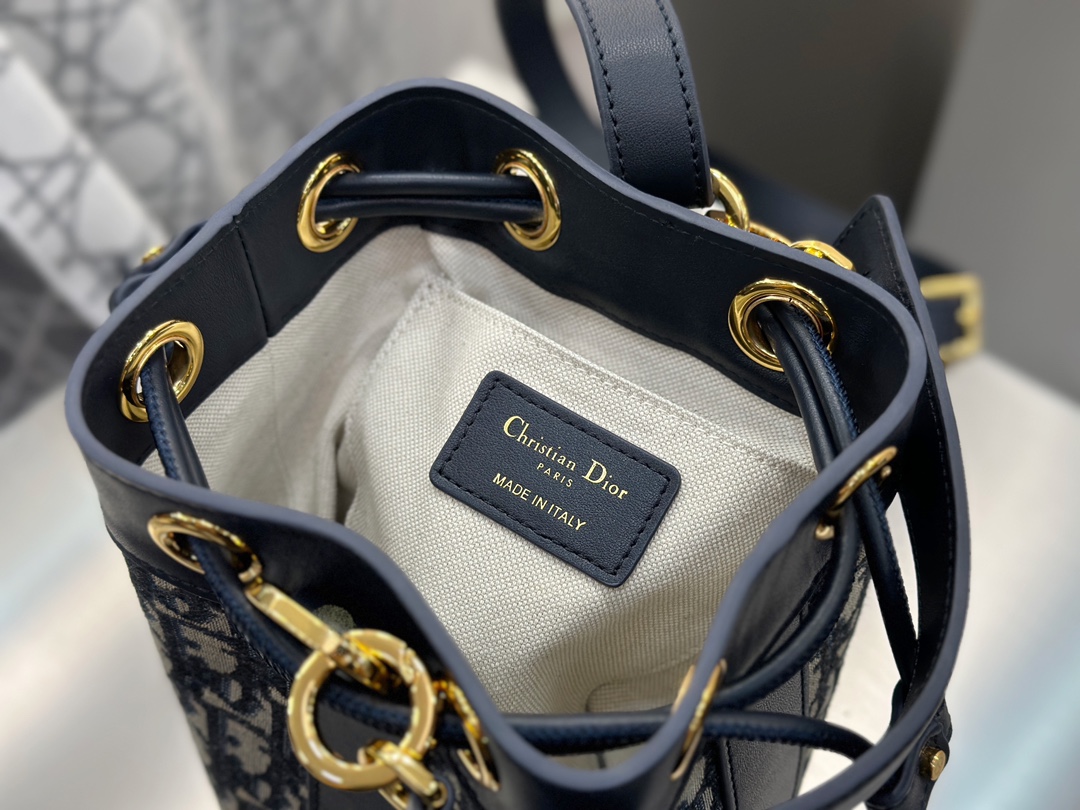 디올 디올 스몰 백팩 오블리크 자카드 블루 서플 맥시까나쥬 15 x 15 x 25 cm 상세 이미지 8