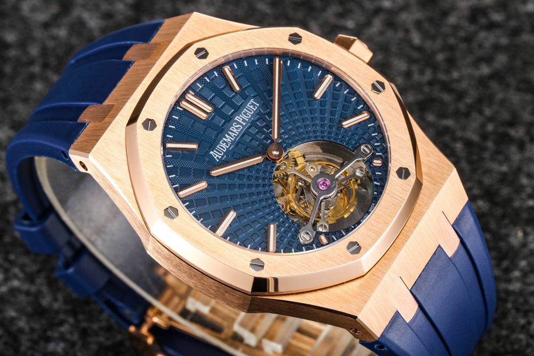 오데마피게 R8공장 오데마피게 로얄오크 셀프와인딩 플라잉 투르비용 26522OR.OO.1220OR.01 2924 무브먼트 상세 이미지 5