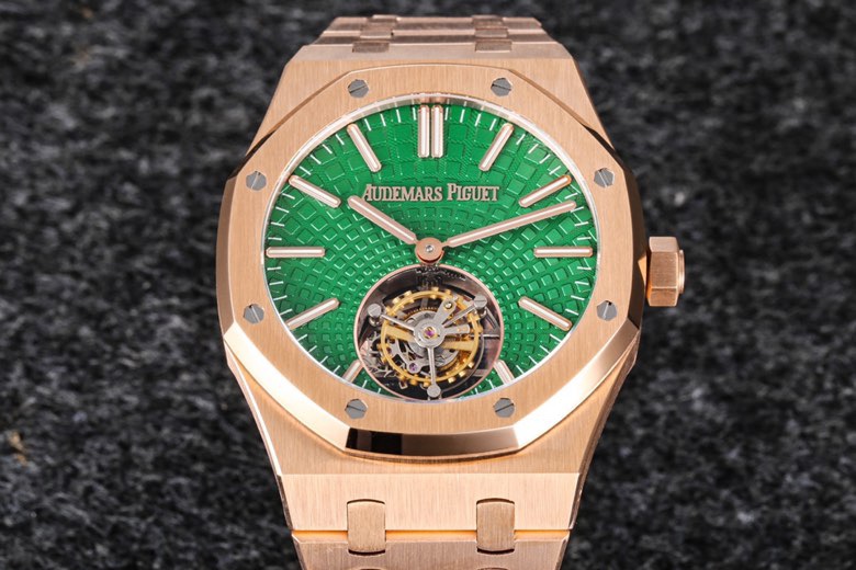 오데마피게 R8공장 오데마피게 로얄오크 셀프와인딩 플라잉 투르비용 26533OR.OO.1220OR.01 2950 무브먼트 상세 이미지 4