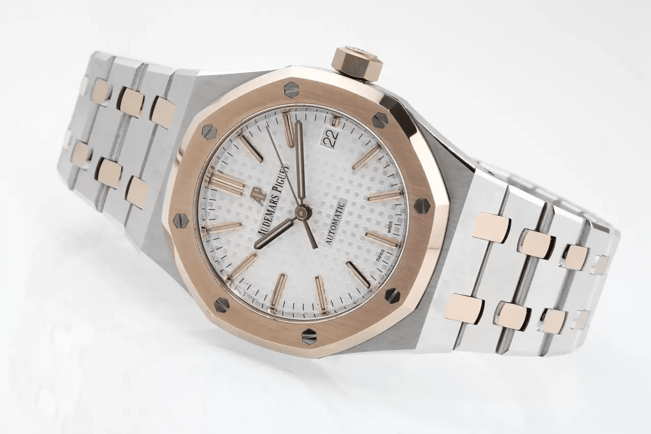 오데마피게 APS공장 오데마피게 로얄오크 흰판 다이얼 로즈골드 콤비 37mm 15450 cal.3120무브먼트, 두께 9.8mm 상세 이미지 5