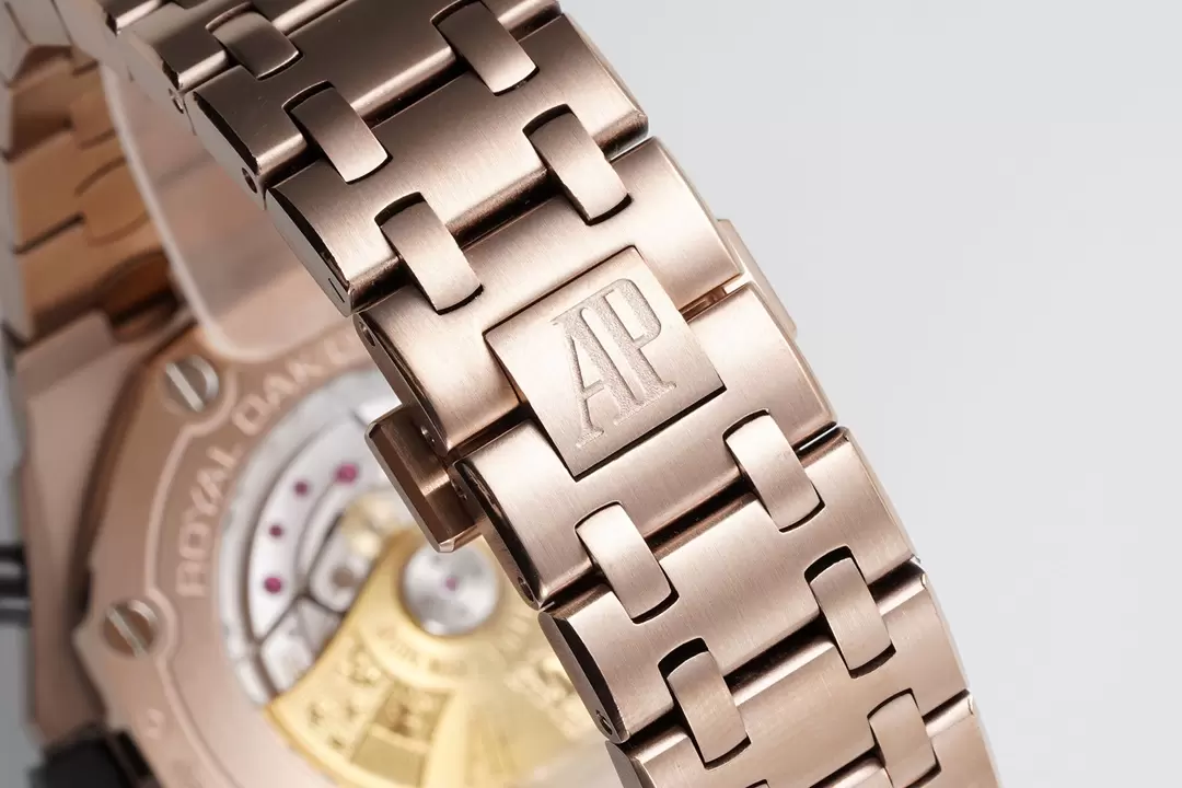 오데마피게 APF공장 오데마피게 로얄오크 오프쇼어 블랙 다이얼 로즈골드 금통 26470 Cal.3126 무브먼트 상세 이미지 6