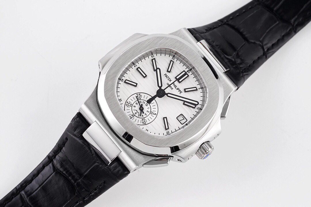 파텍필립 3K공장 파텍필립 노틸러스40주년 리미티드 에디션 화이트 다이얼 가죽밴드 5980 PP.CH28-520 무브먼트 상세 이미지 2