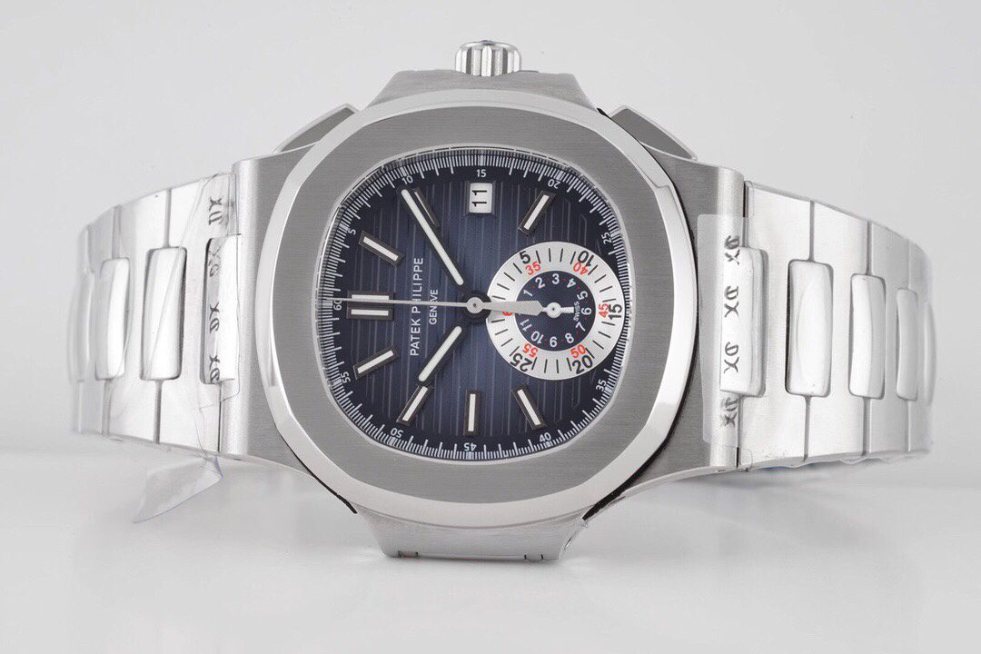 파텍필립 3K공장 파텍필립 노틸러스40주년 리미티드 에디션 청판 다이얼 40mm 5980 PP.CH28-520 무브먼트 상세 이미지 4