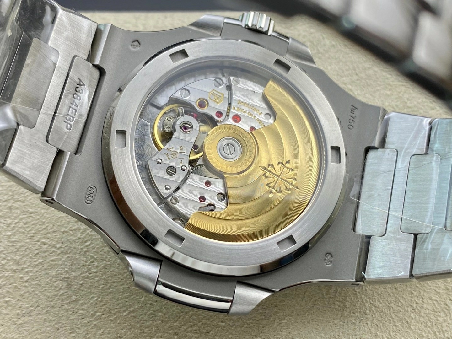 파텍필립 PPF공장 파텍필립 노틸러스 화이트 다이얼 바게트 다이아 베젤 5711 WY-3K 독점 324SC 무브 상세 이미지 7