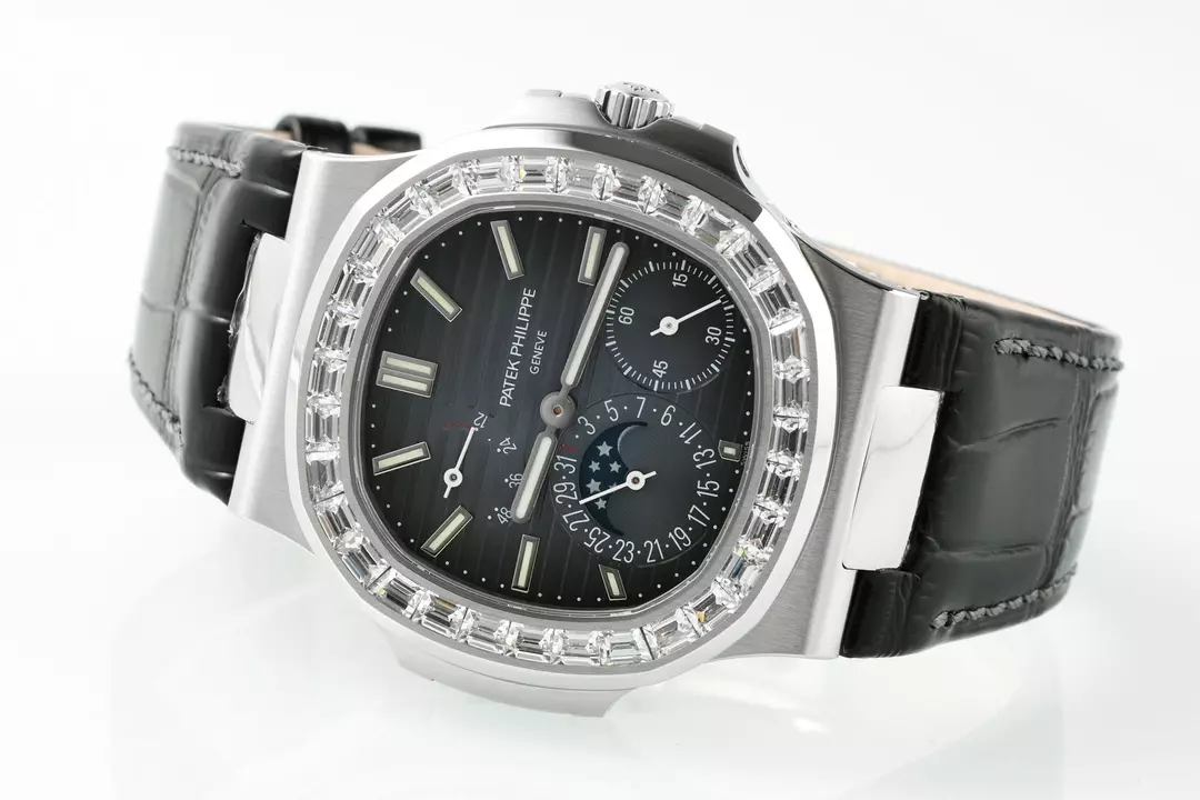 파텍필립 PPF공장 파텍필립 노틸러스 문페이즈 청판 다이얼 다이아 베젤 5712 PP240 무브먼트 상세 이미지 7