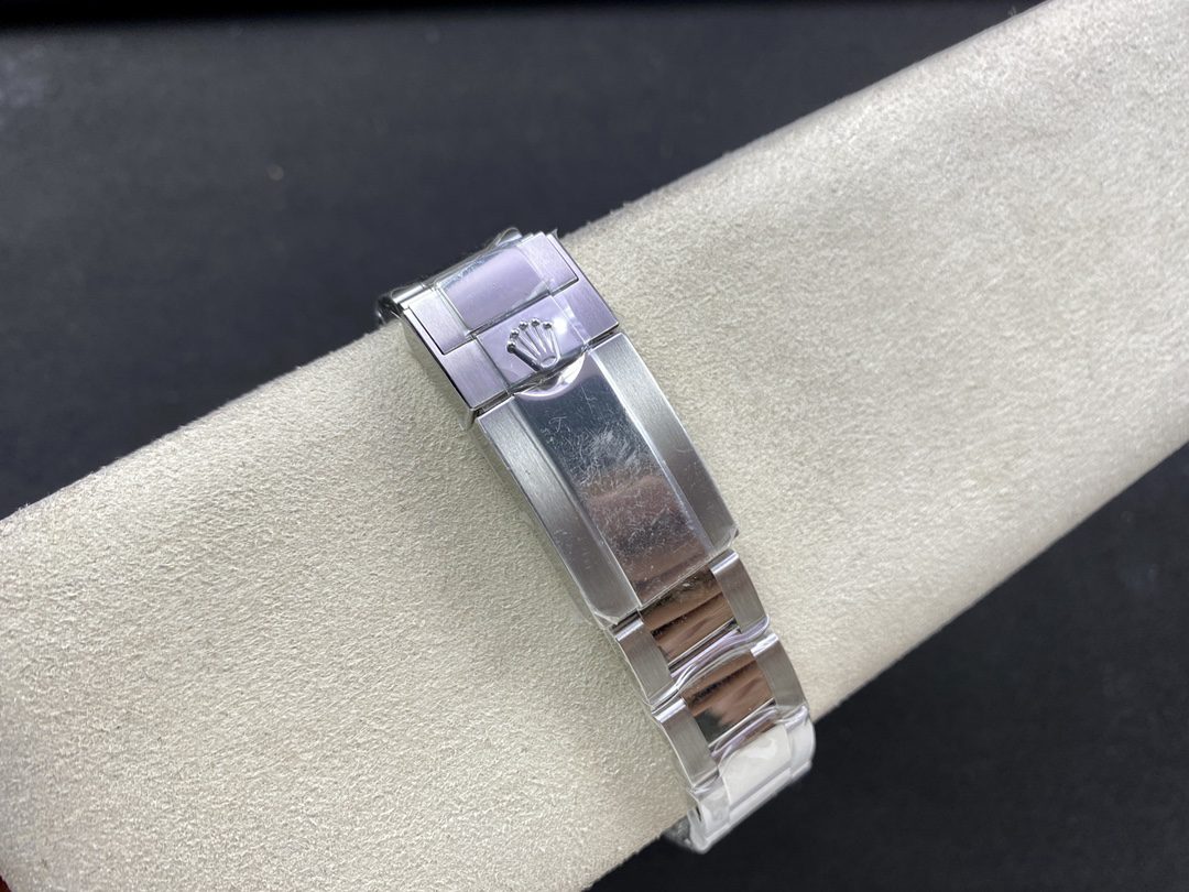 클린공장 롤렉스 GMT마스터 2 스트라이프 오이스터 40mm 126720 (3186 MV) 상세 이미지 9