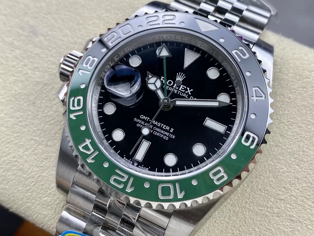 클린공장 롤렉스 GMT마스터 2 스트라이프 쥬빌레 40mm 126720 (3186 MV) 상세 이미지 4