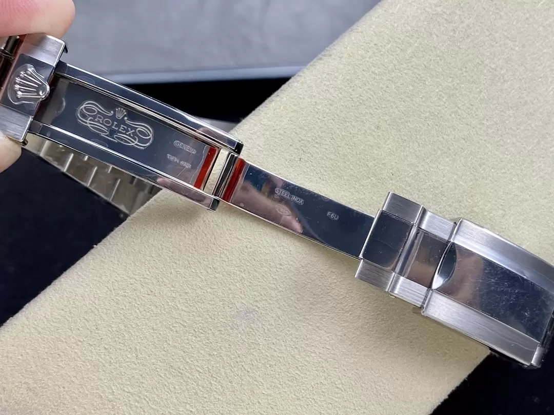 클린공장 롤렉스 GMT마스터 2 스트라이프 쥬빌레 40mm 126720 (3186 MV) 상세 이미지 10