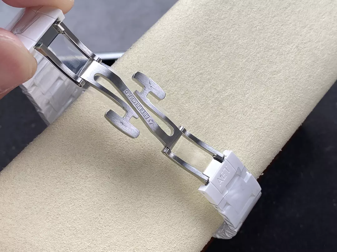 IPK공장 롤렉스 데이토나 그린 다이얼 화이트 세라믹 다이아 베젤 40mm 상세 이미지 10