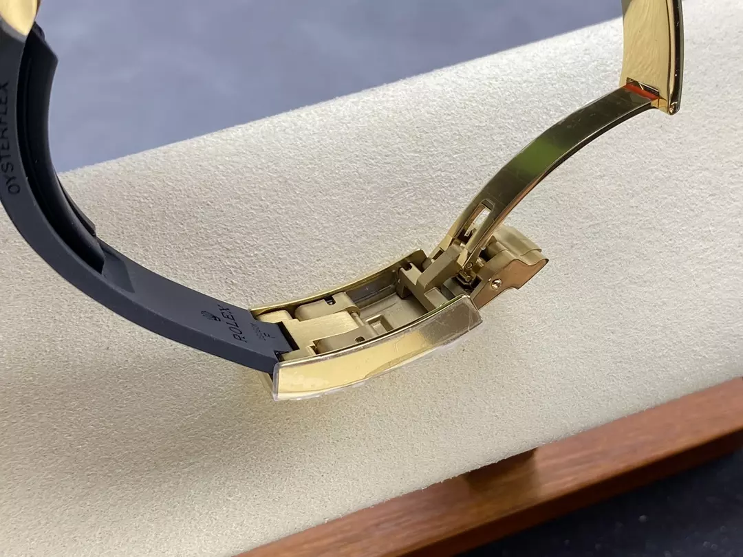 QF공장 롤렉스 코스모그래프 데이토나 화이트 다이얼 옐로우골드 금통 러버밴드 m126518 상세 이미지 10