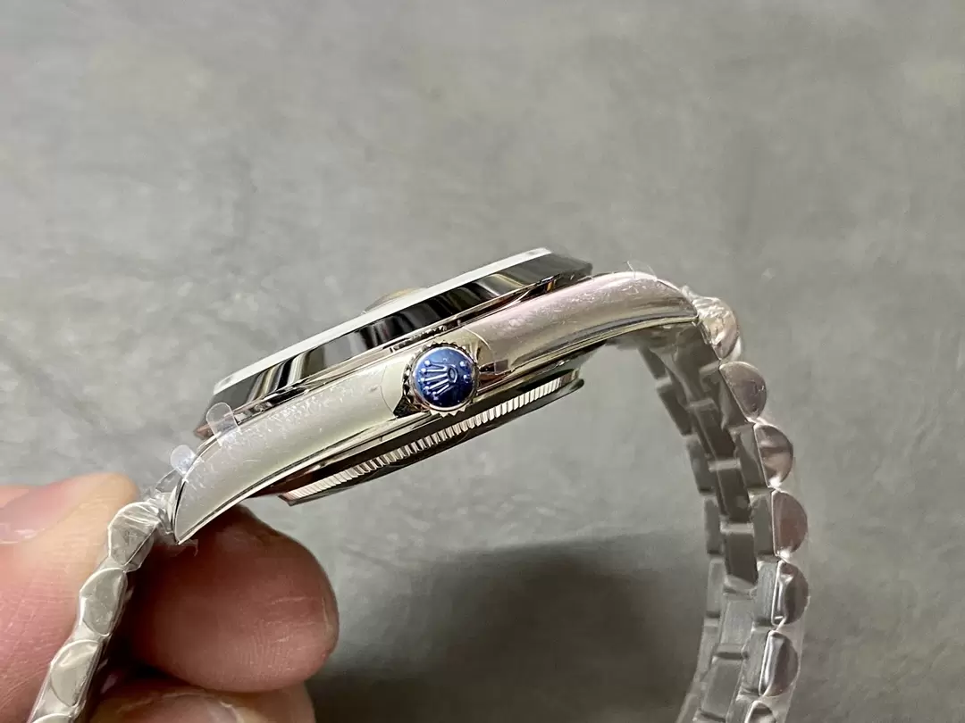 GM공장 V3 롤렉스 데이데이트 그린 아랍 다이얼 바게트 스무스 베젤 m228236 상세 이미지 7