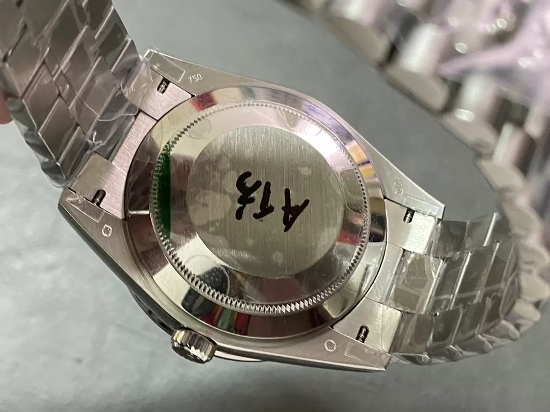 GM공장 V3 롤렉스 데이데이트 그린 아랍 다이얼 바게트 다이아 베젤 m228236 상세 이미지 8