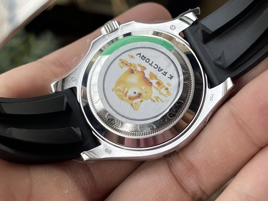 KF공장 롤렉스 요트마스터 로즈골드 금통 레인보우 다이아 베젤 M126679SABR 상세 이미지 8