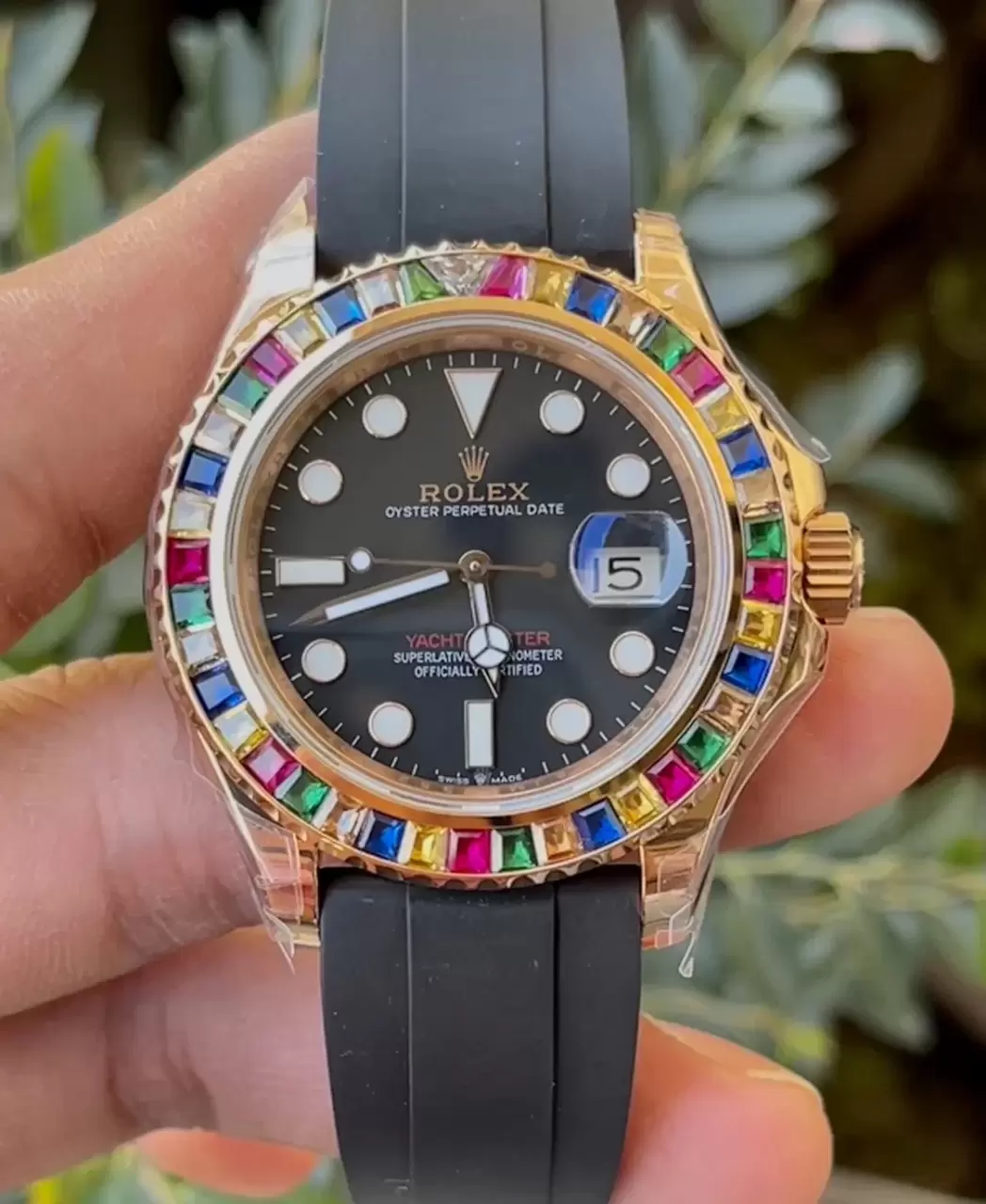 KF공장 롤렉스 요트마스터 로즈골드 금통 레인보우 다이아 베젤 116695SATS 상세 이미지 2