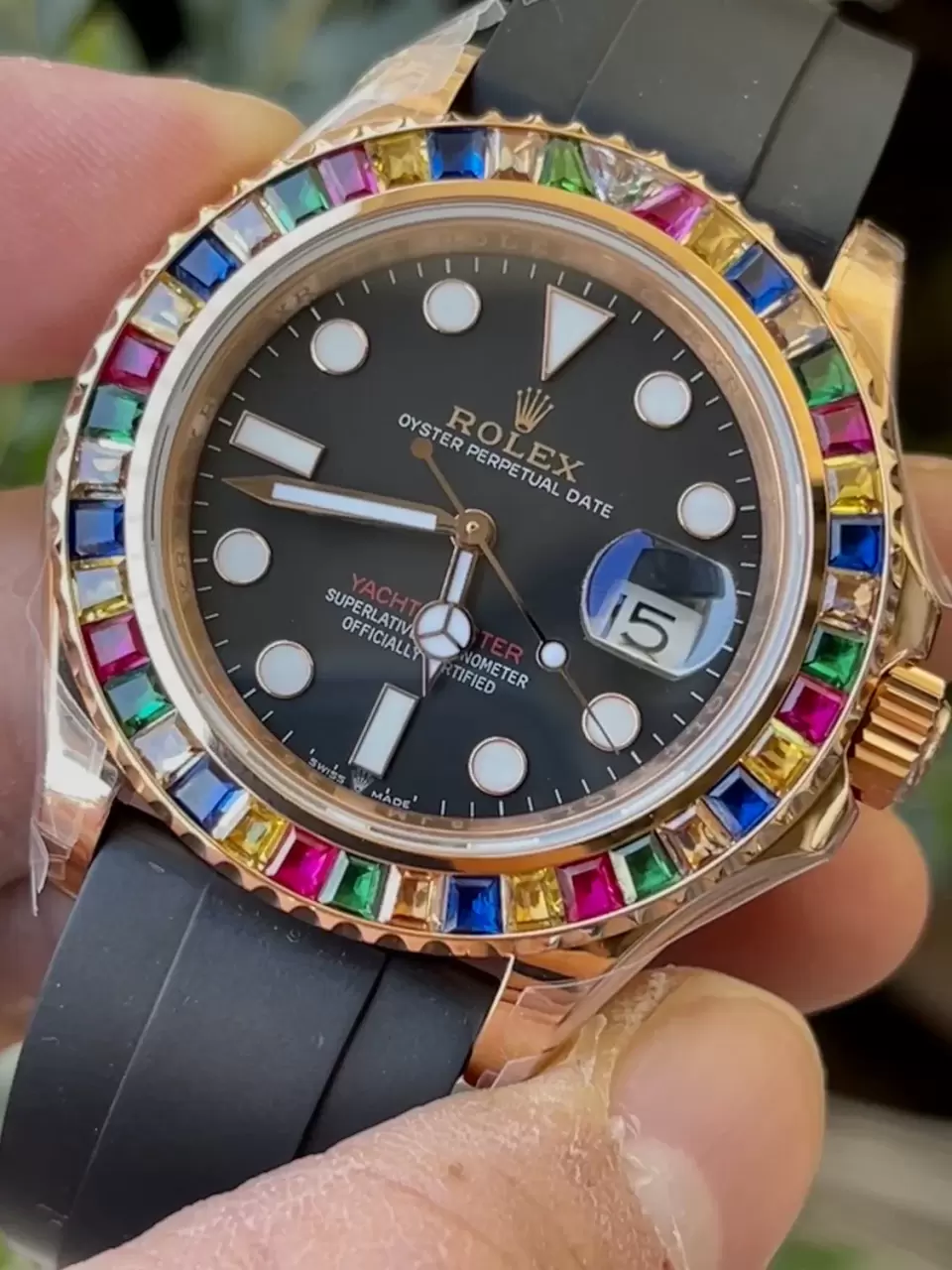 KF공장 롤렉스 요트마스터 로즈골드 금통 레인보우 다이아 베젤 116695SATS 상세 이미지 6