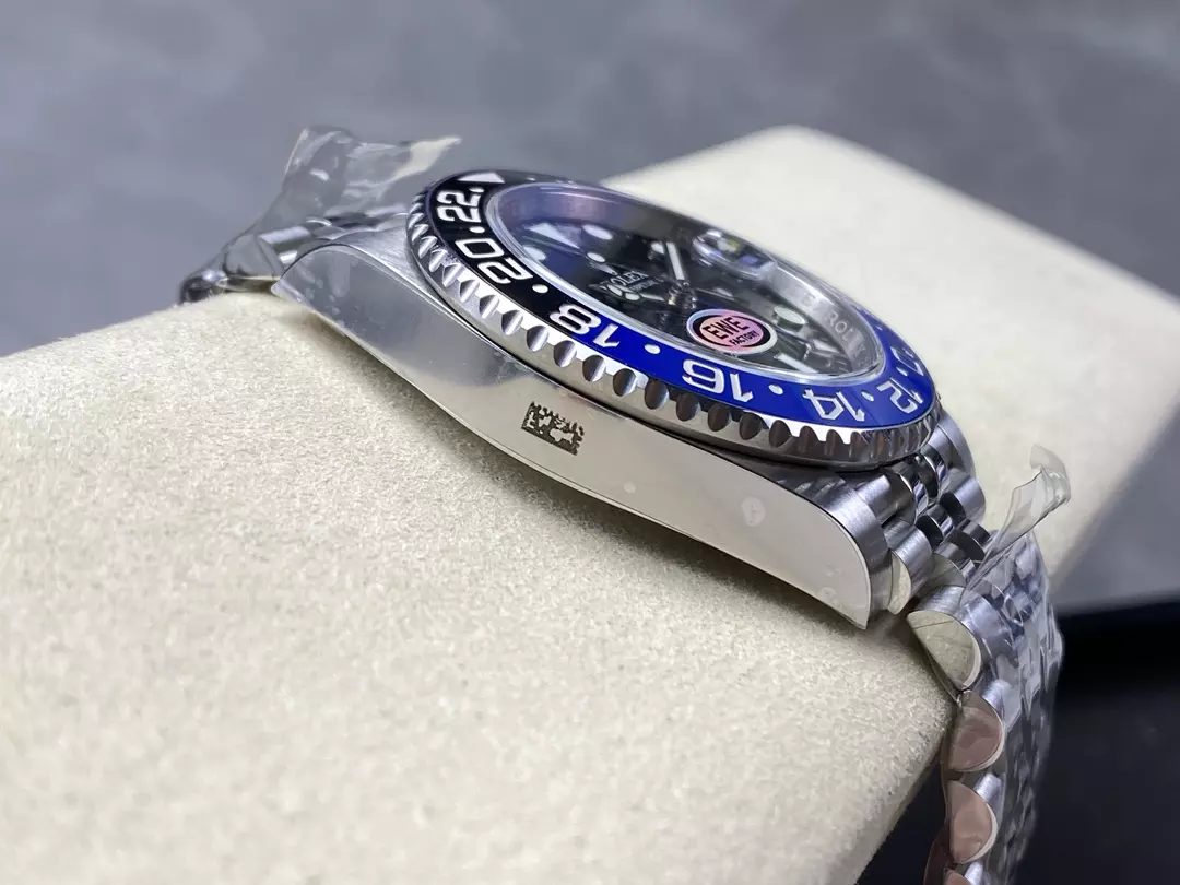 EW공장 롤렉스 GMT 마스터2 파워에이드 쥬빌레 m126710blnr 상세 이미지 7