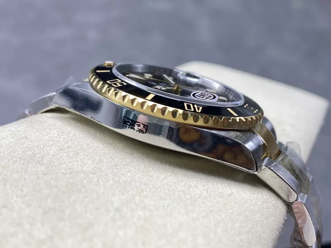 EW공장 롤렉스 서브마리너 신형 블랙 다이얼 콤비 41mm m126613ln 상세 이미지 7