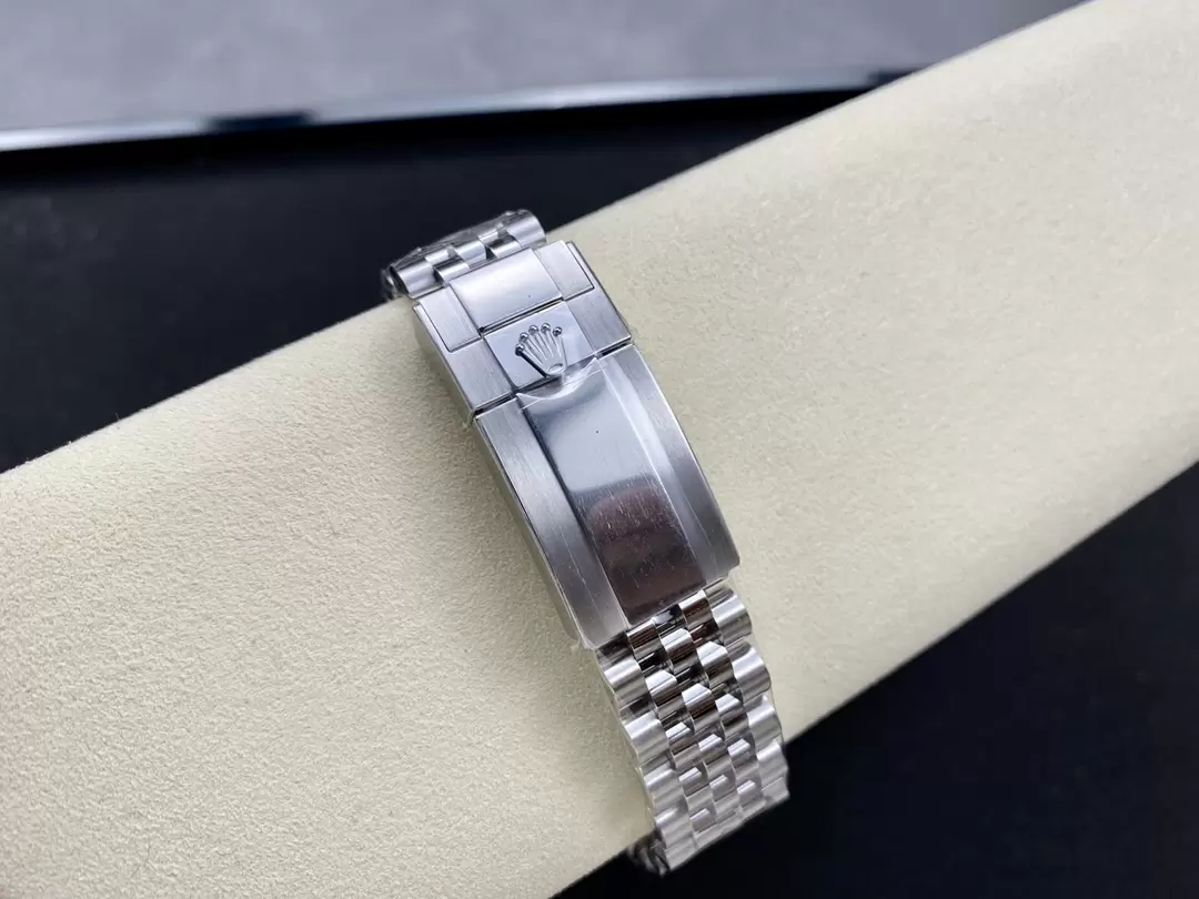 C+공장 롤렉스 GMT마스터 2 펩시 쥬빌레 m126710blro 상세 이미지 10