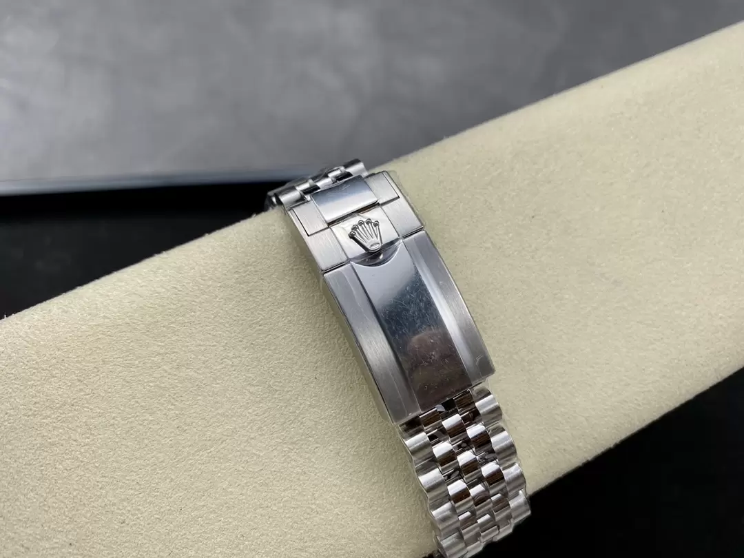 C+공장 롤렉스 GMT마스터 2 스트라이프 쥬빌레 M126720VTNR 상세 이미지 10