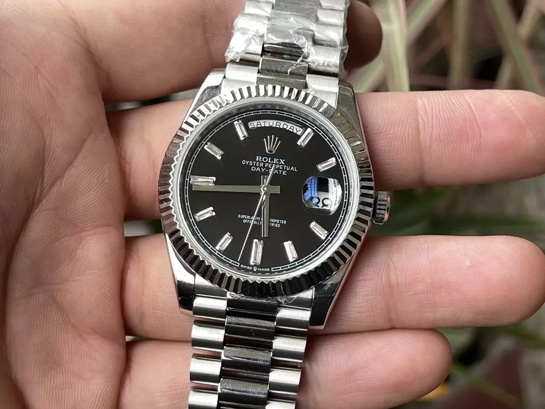 KF공장 롤렉스 데이데이트 블랙 다이아 다이얼 화이트 골드 금통 40mm 228235 상세 이미지 8