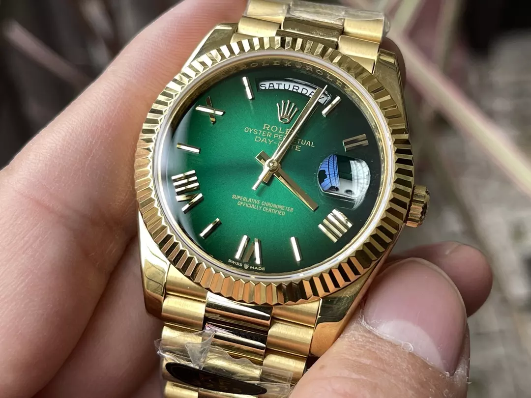 KF공장 롤렉스 데이데이트 그린 다이얼 옐로우 골드 금통 40mm 228235 상세 이미지 5