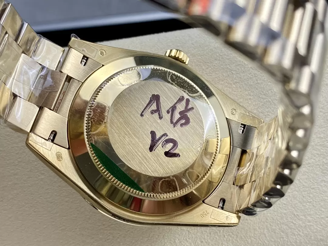 GM공장 V3 롤렉스 데이데이트 그린 다이얼 옐로우 골드 금통 40mm 228235 상세 이미지 9