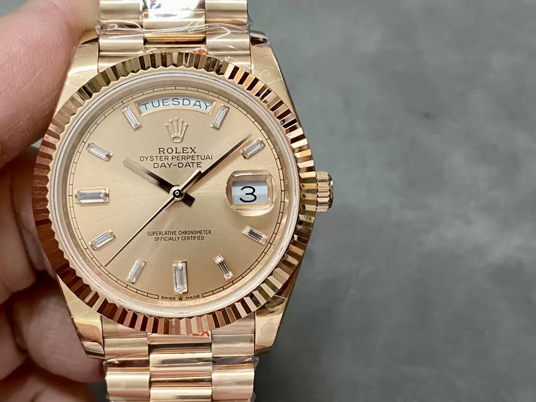 GM공장 V3 롤렉스 데이데이트 살몬 다이아 다이얼 로즈골드 금통 40mm 228235 상세 이미지 3