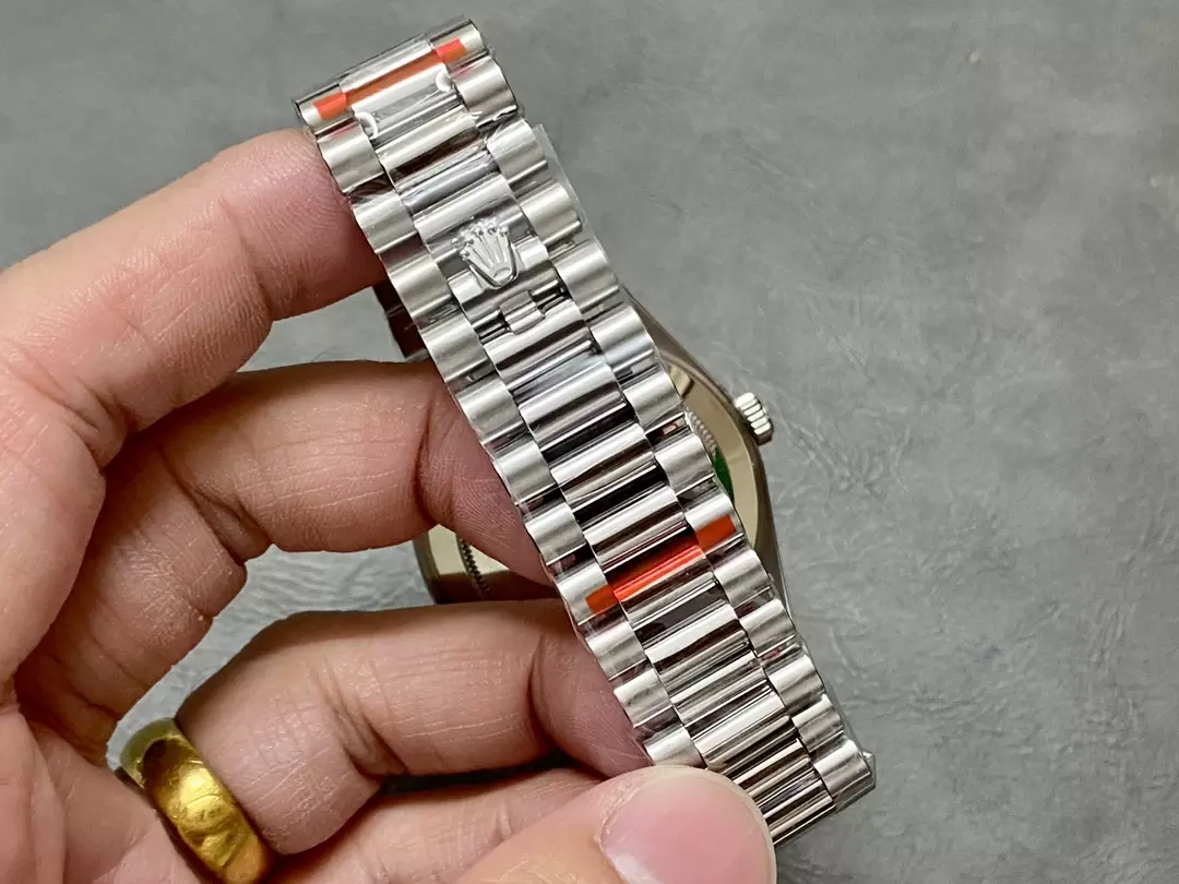 GM공장 V3 롤렉스 데이데이트 플래티넘 와플 다이얼 화이트 골드 금통 40mm m228236 상세 이미지 10