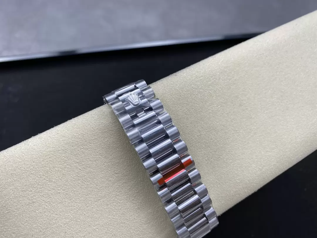 GM공장 V3 롤렉스 데이데이트 플래티넘 아랍 다이얼 화이트 골드 금통 40mm m228236 상세 이미지 10