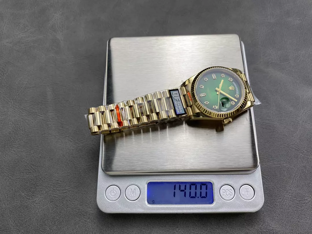 QF공장 롤렉스 데이데이트 그린 옴브레 다이얼 10P다이아 옐로우 골드 36mm 128238 상세 이미지 2