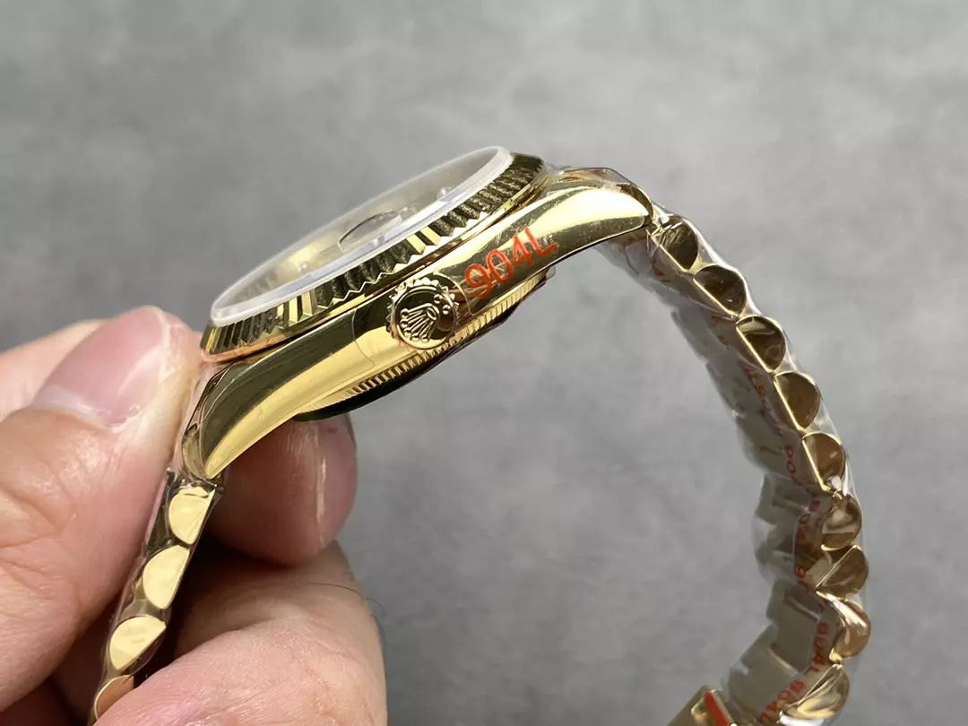 QF공장 롤렉스 데이데이트 샴폐인 옴브레 다이얼 10P다이아 옐로우골드 금통 36mm 128238 상세 이미지 8