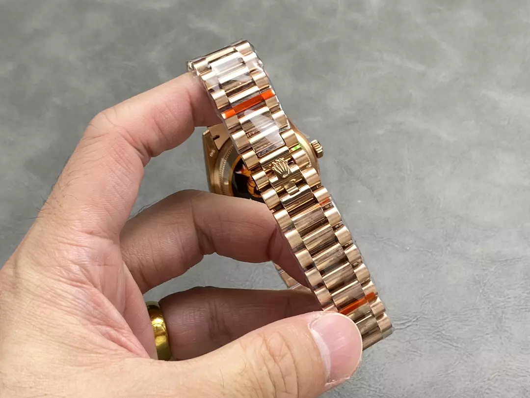 QF공장 롤렉스 데이데이트 그린 옴브레 다이얼 10P 다이아 로즈골드 금통 36mm 128235 상세 이미지 10