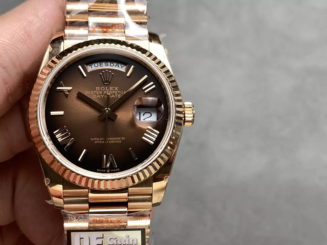 QF공장 롤렉스 데이데이트 브라운 로만 다이얼 로즈금통 36mm 128235 상세 이미지 3