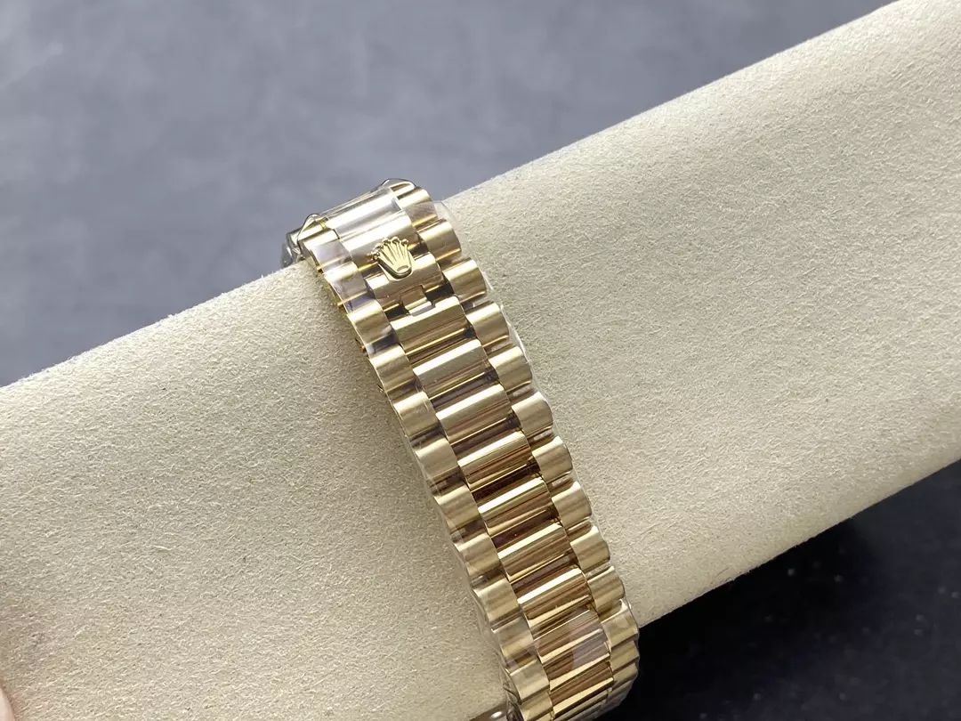 QF공장 롤렉스 데이데이트 블랙 다이얼 바게트다이아 옐로우골드 금통 40mm 228238 상세 이미지 10