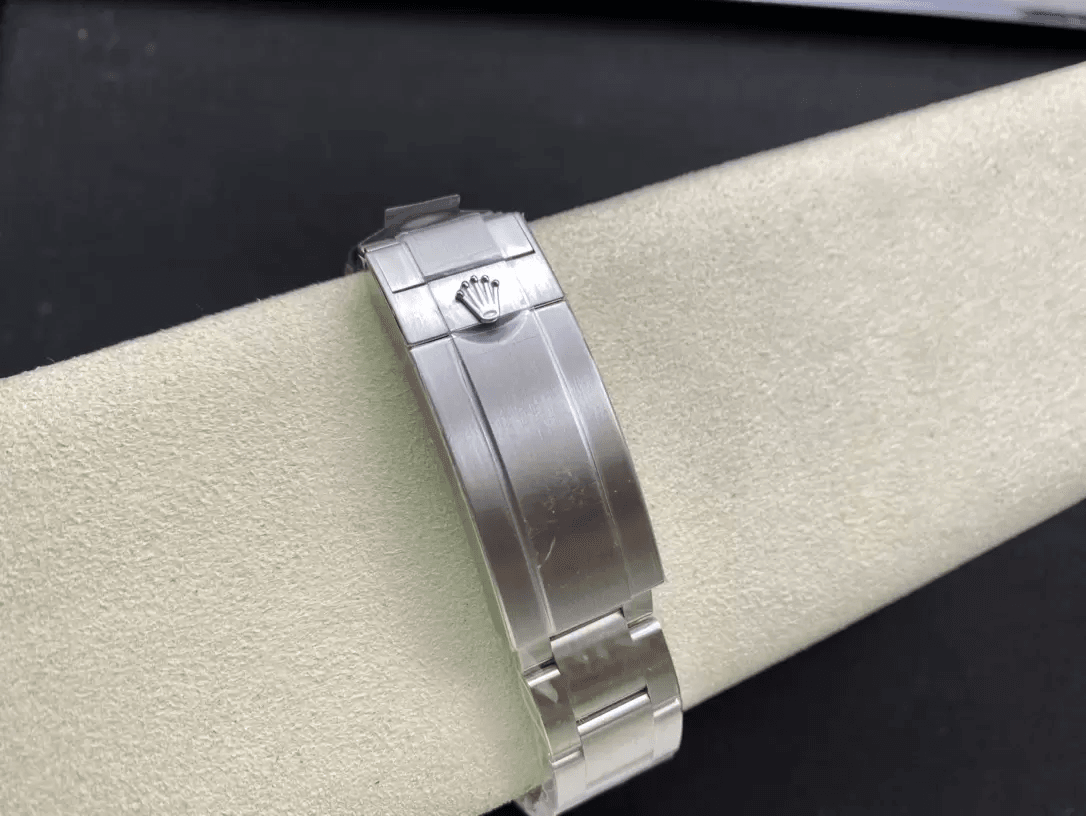 클린공장 롤렉스 신형 서브마리너 검판 데이트 41mm 126610 LN 상세 이미지 7