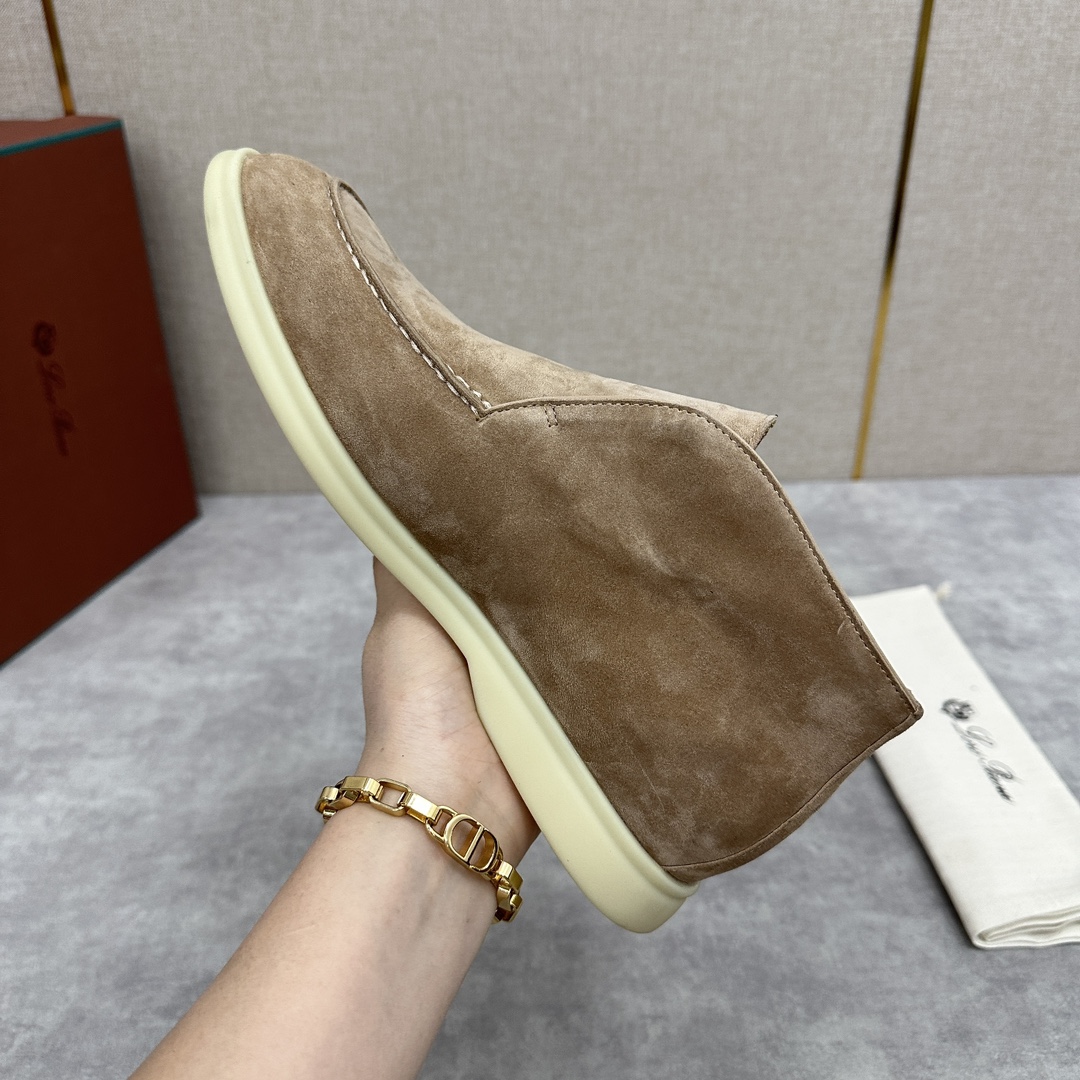 로로피아나 스웨이드 오픈 워크 처카 부츠 베이지 상세 이미지 3