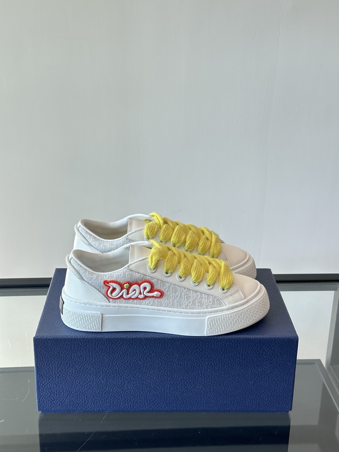 디올 B33 스니커즈 화이트 상세 이미지 1