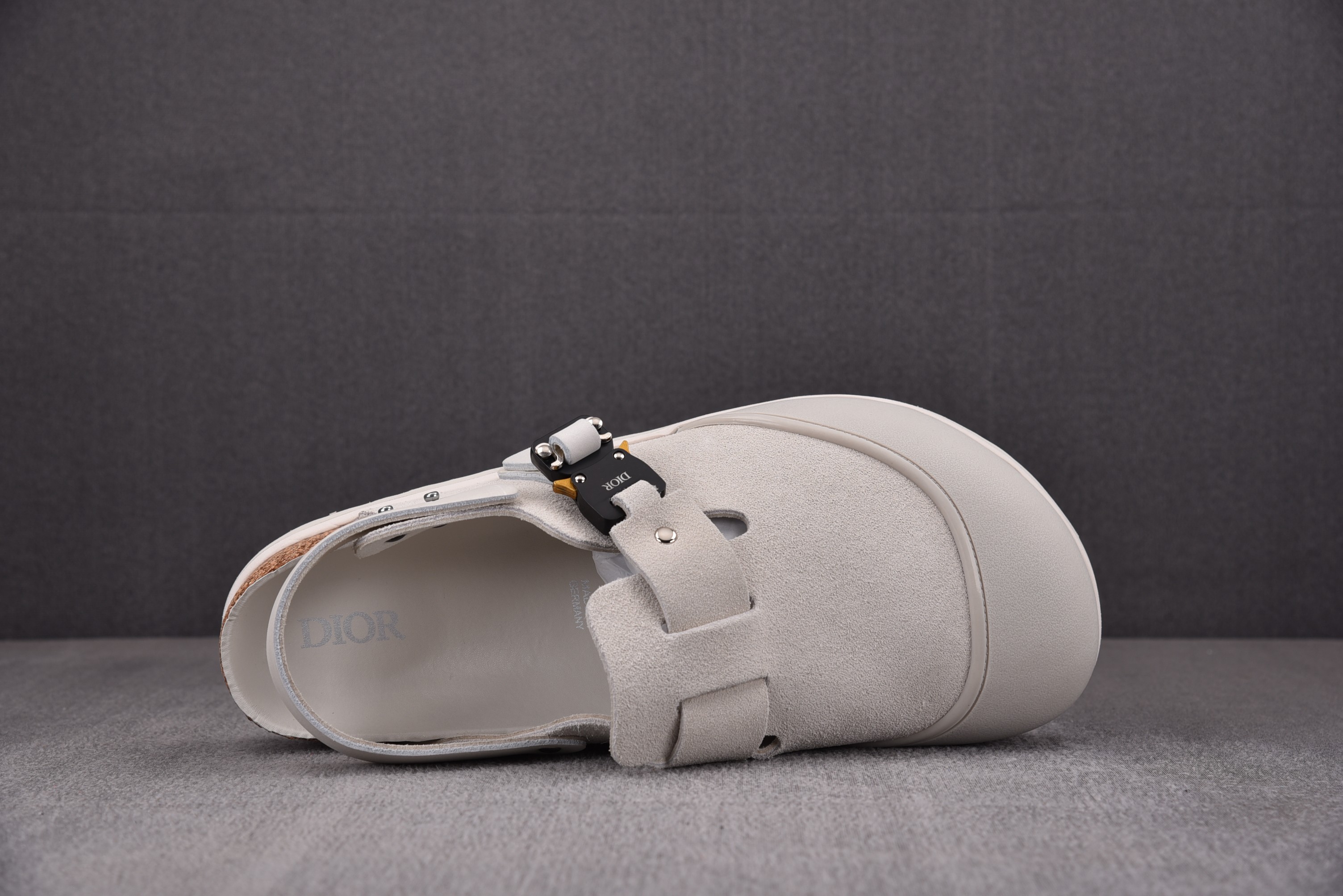디올 x 버켄스탁 토키오 뮬 펠트 울 누벅 카프스킨 화이트 상세 이미지 3