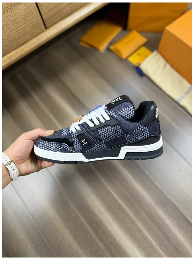 루이비통 베벌리 힐스 스니커즈 블랙 상세 이미지 1